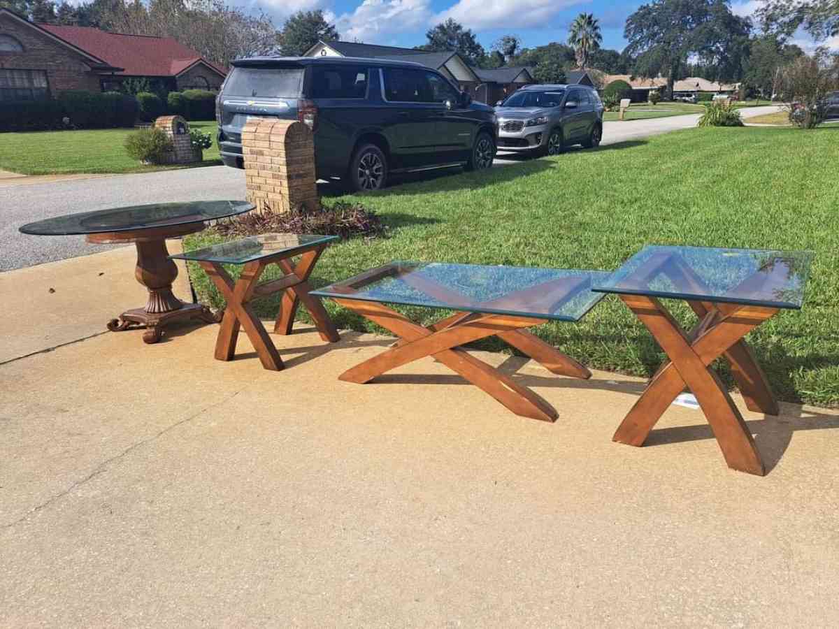 Denali coffee and end tables