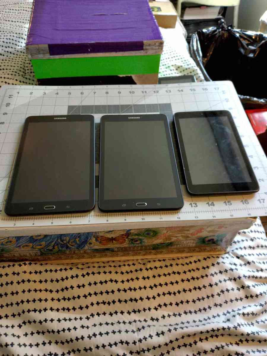 Laptop Tablets with Everything