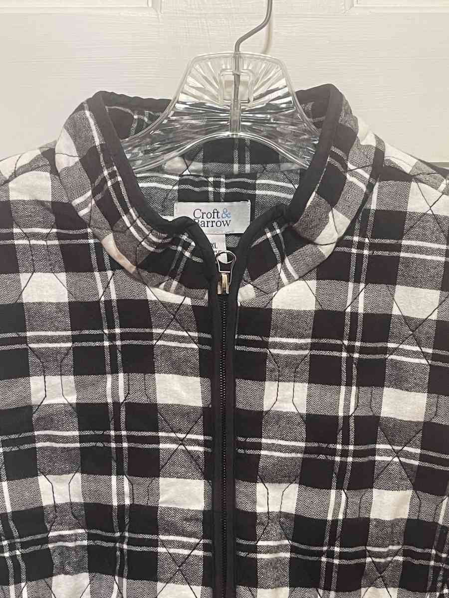 Croft and Barrow Outerwear Vest WOMENS size XL