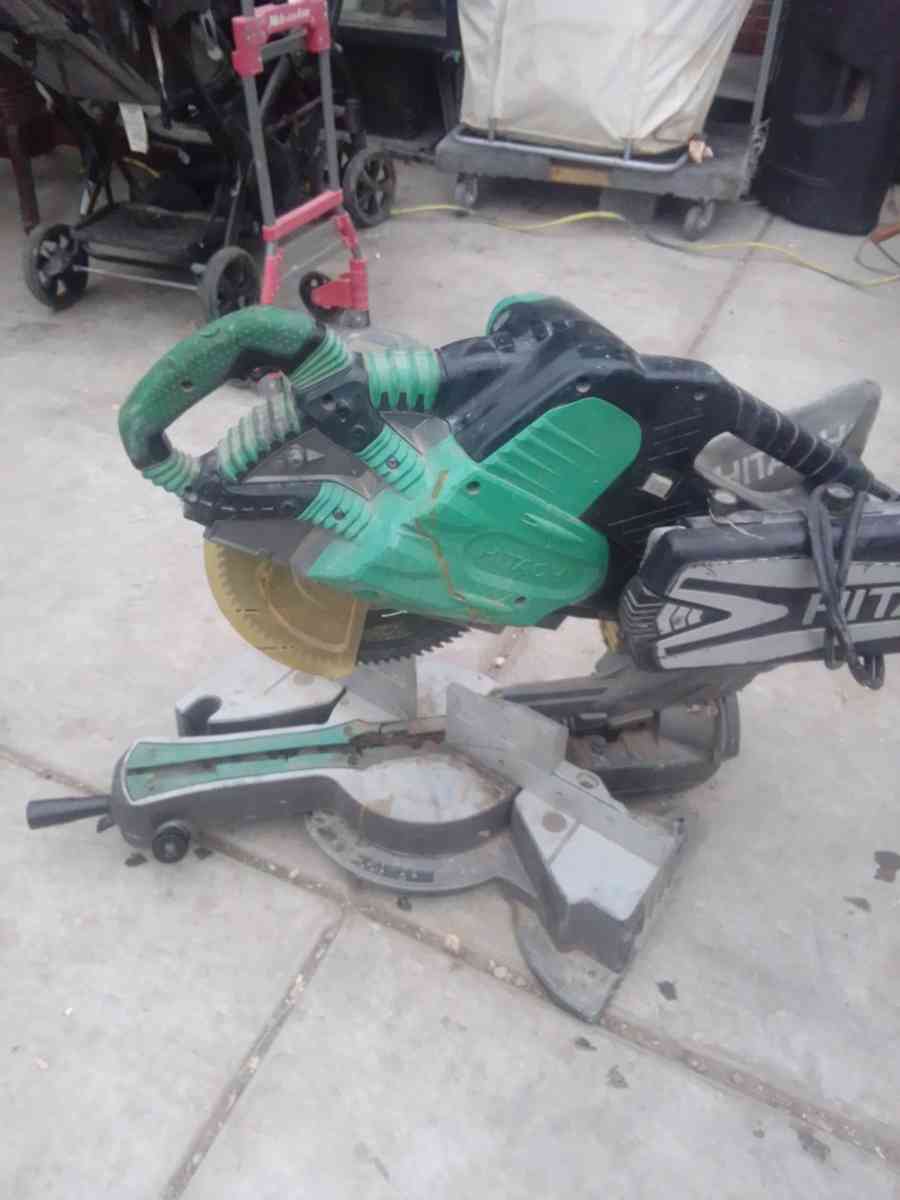 Hitachi Saw