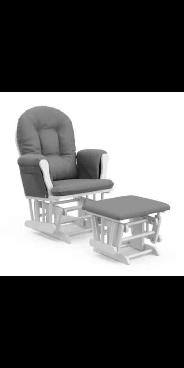 Nursery Rocking Chair Glider and Gliding Foot Rest