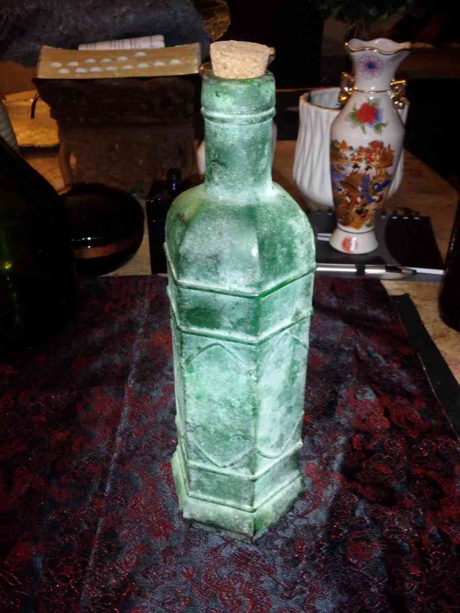 an antique pirate bottle designed in Spain
