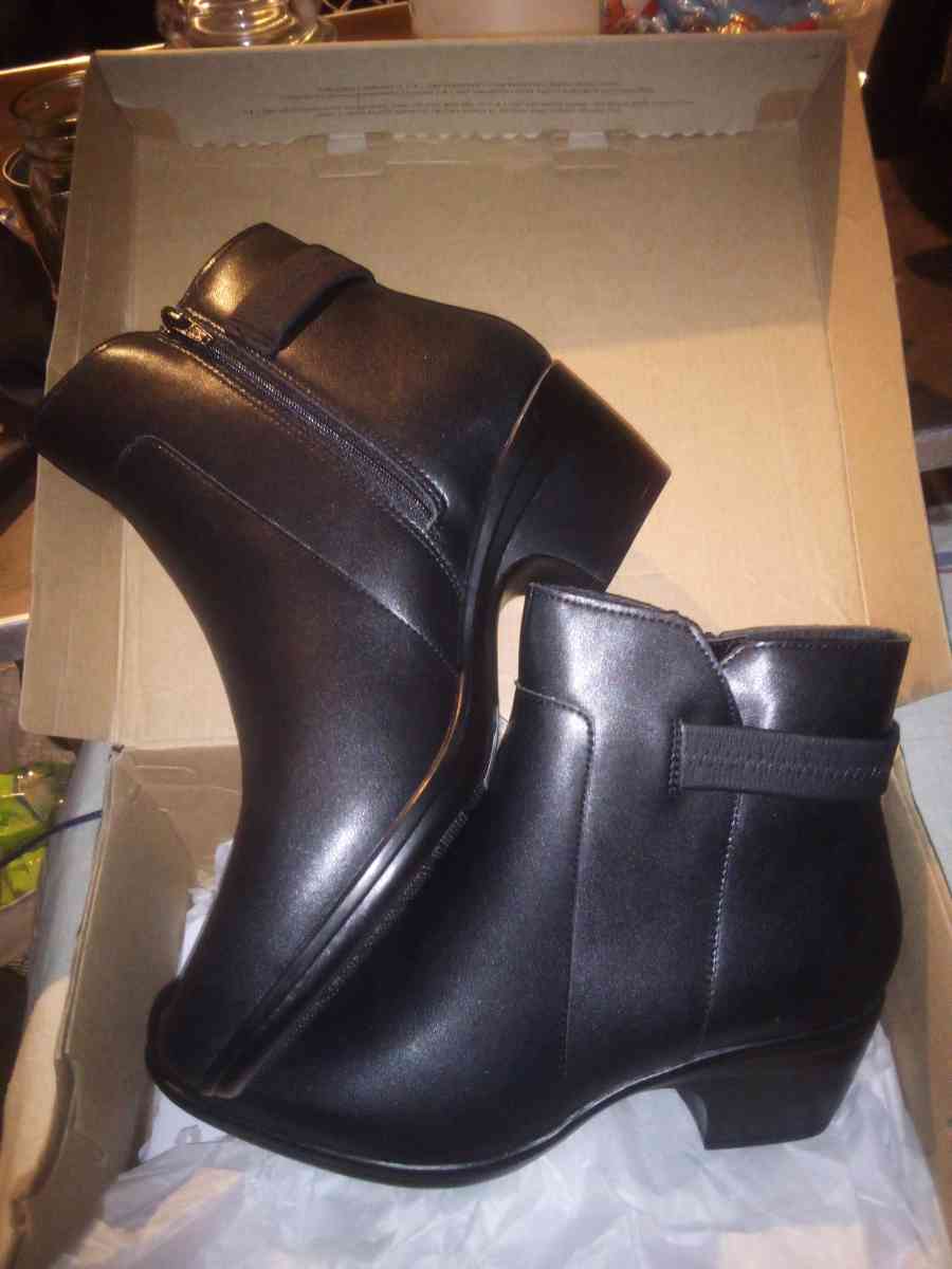 Emily Holly Black Leather