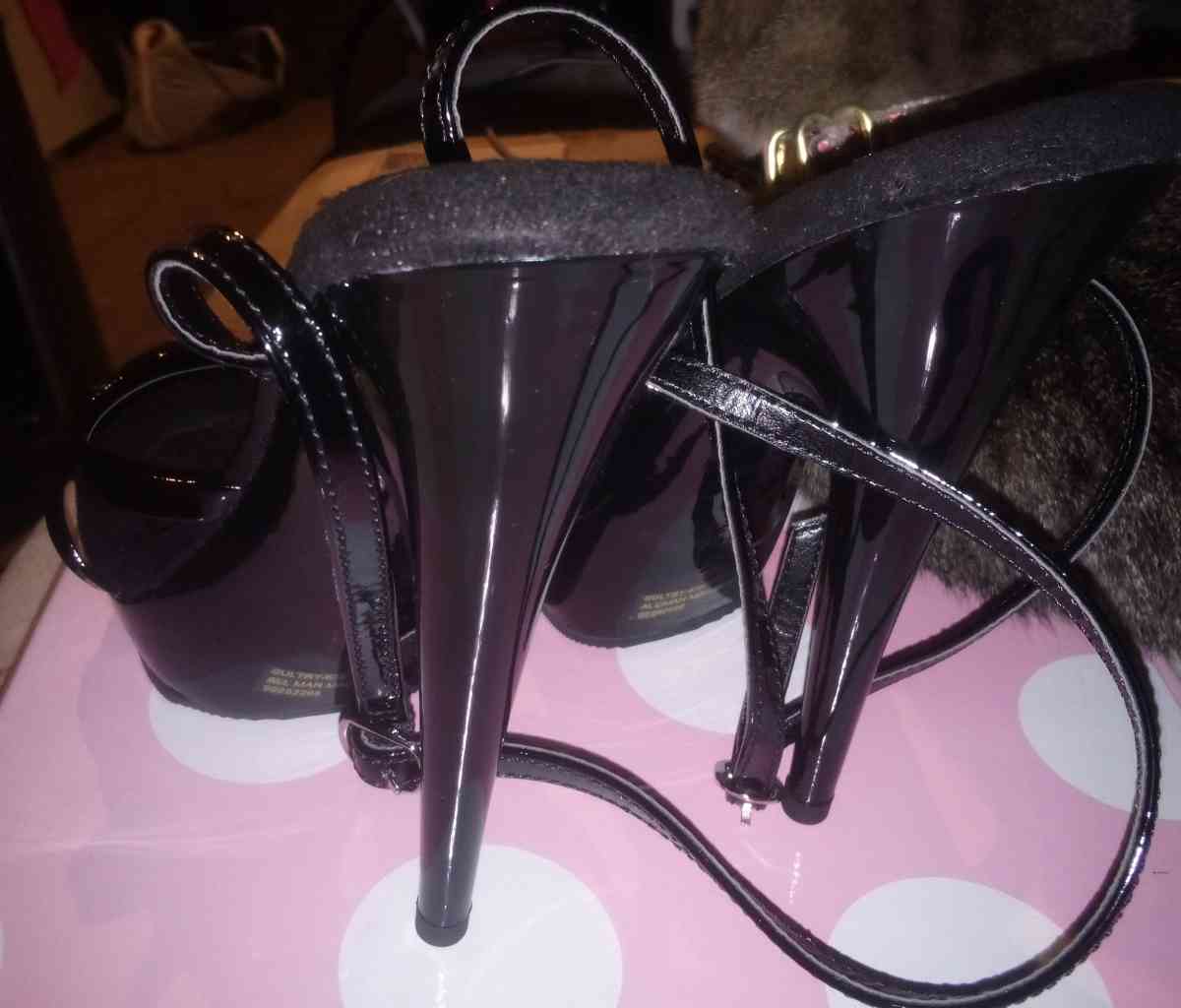 Pleaser SULTRY 638 Wrap Around Knotted Strap Sandal