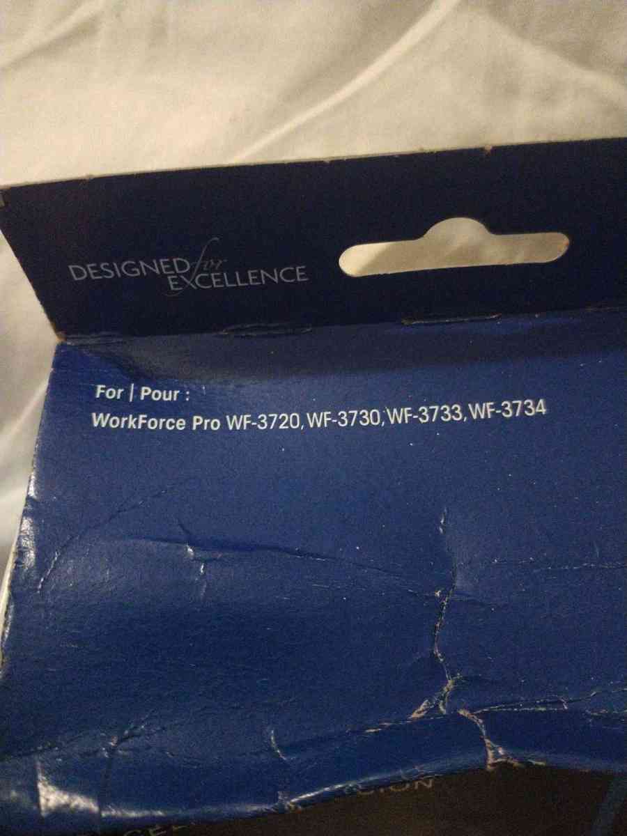 Epson 702 printer ink cyan magenta yellow