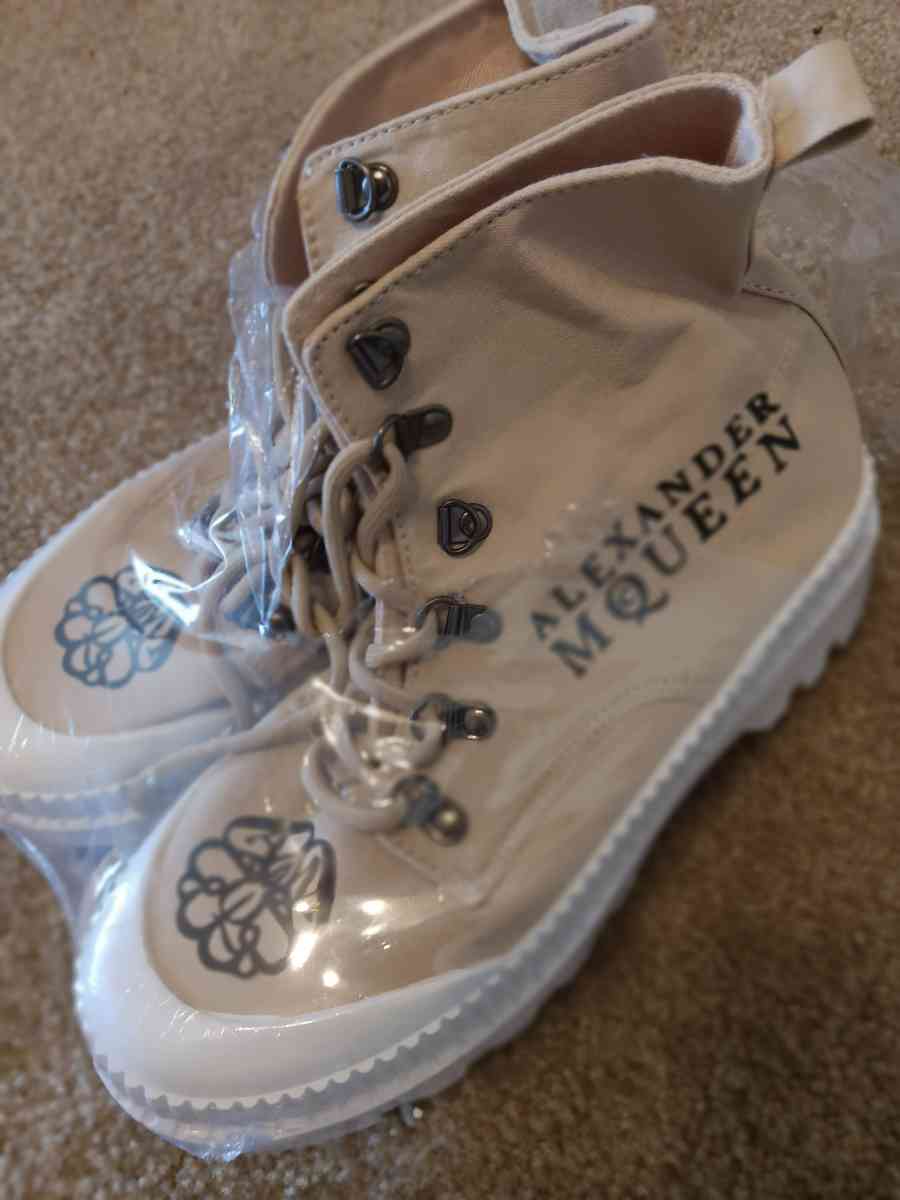 vinyl custom printed womens shoes size 10