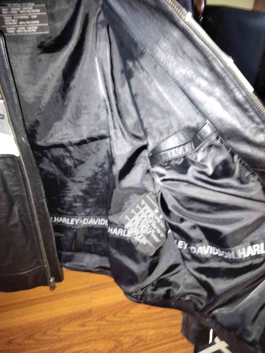 Mens leather HarleyDavidson coat