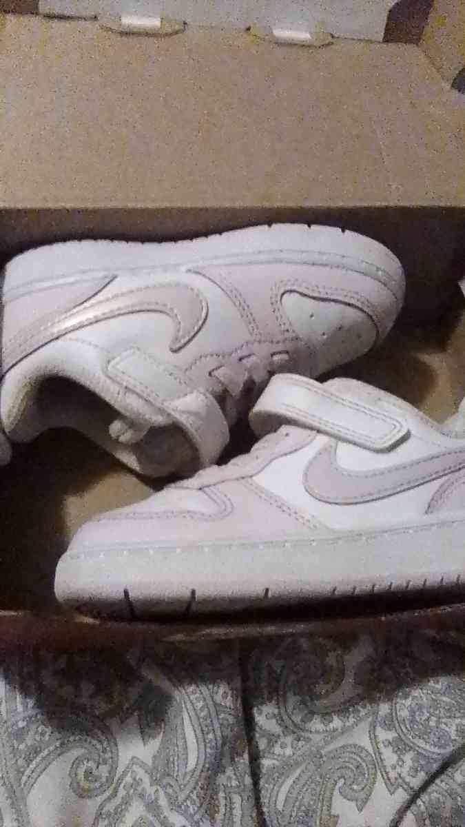 childrens Nikes