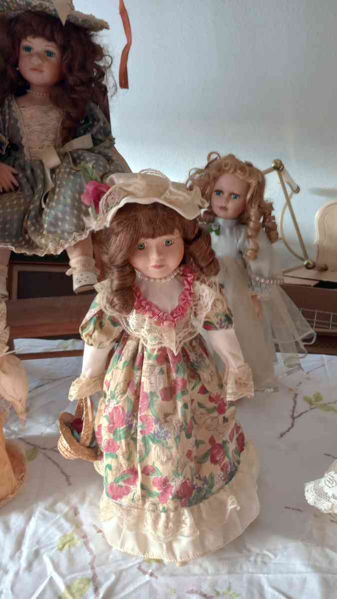 porcelain dolls