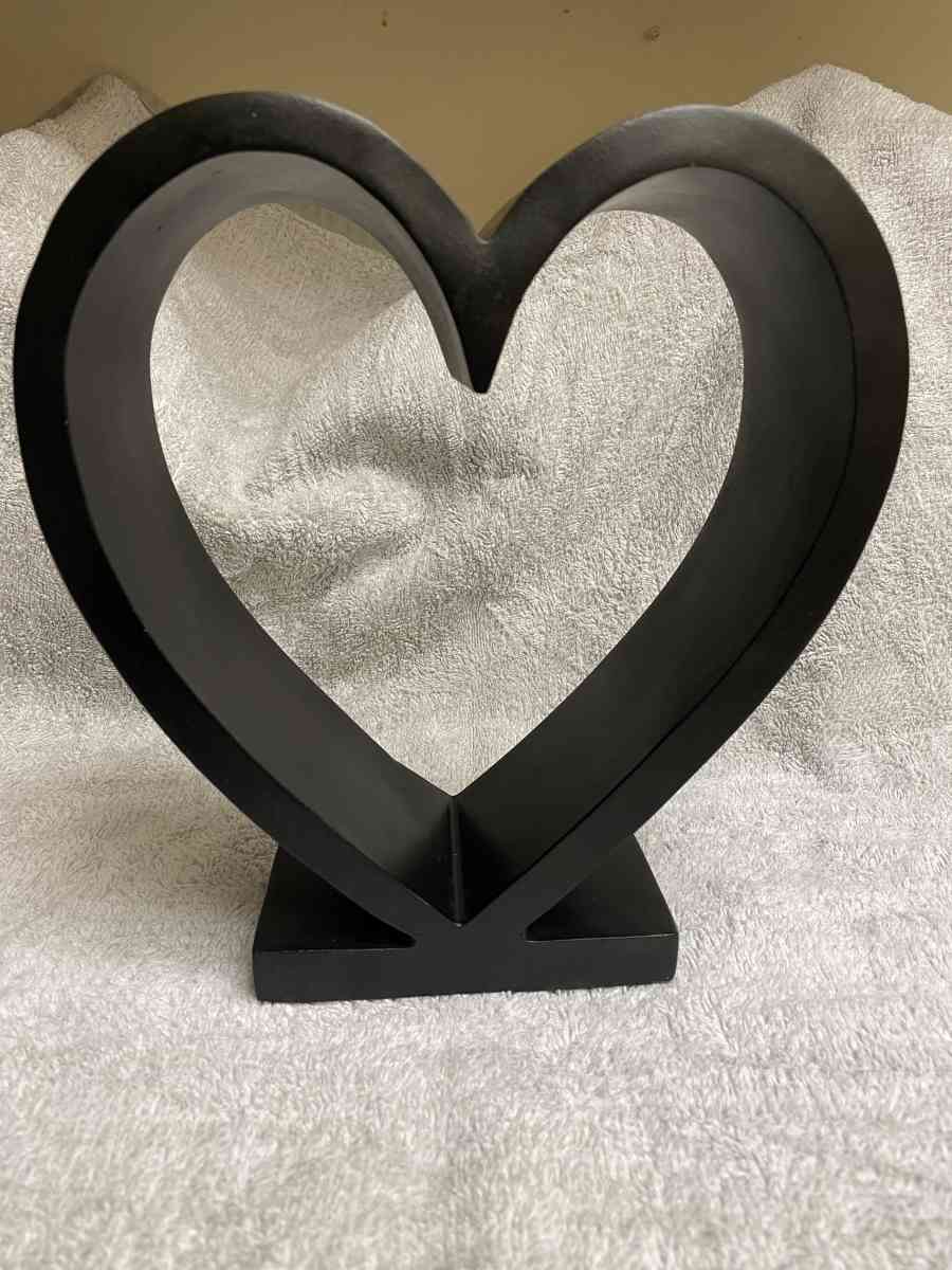 Heavy Heart Decor