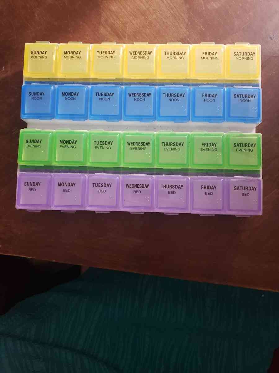 pill organizer