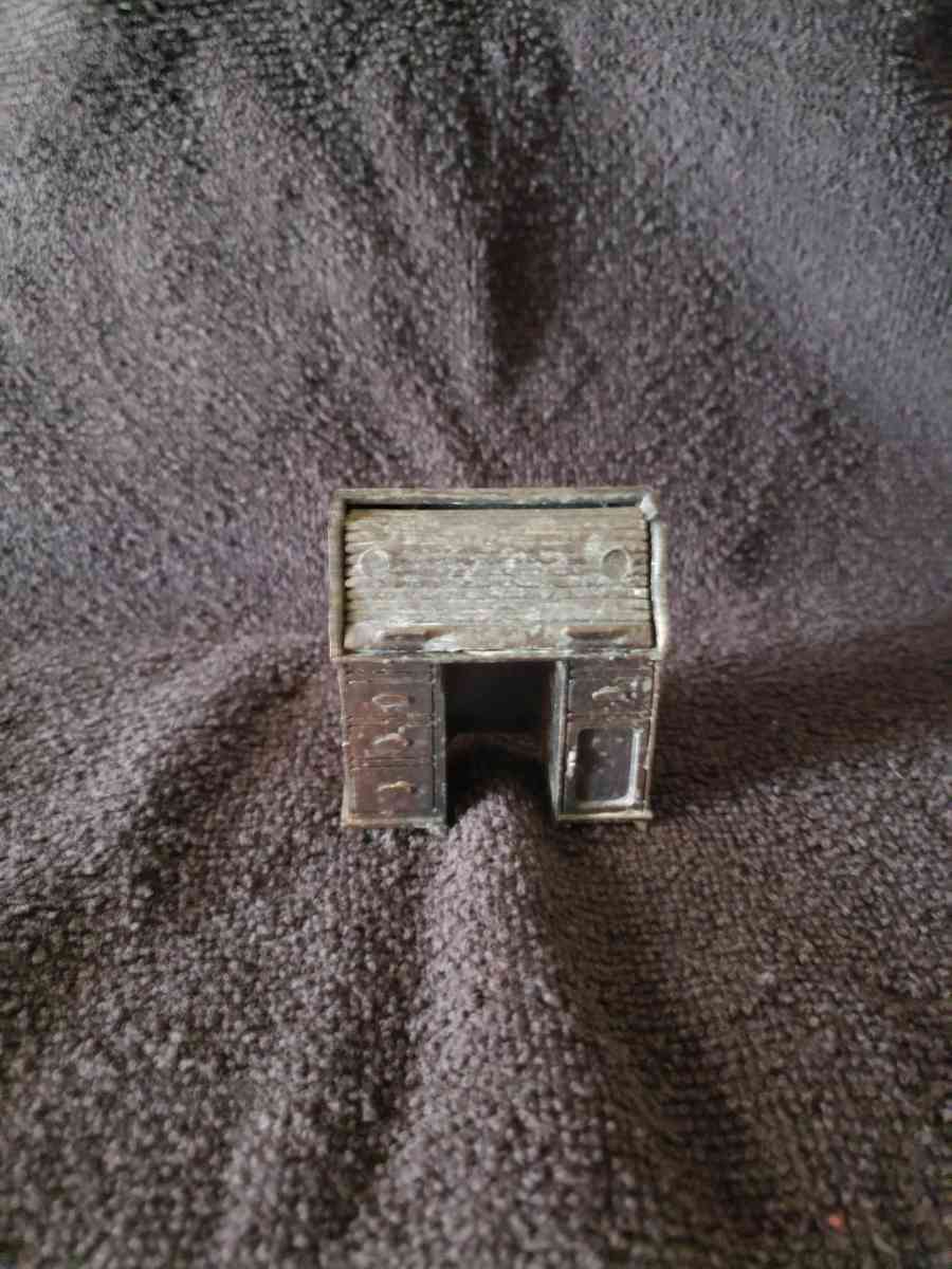 1978 Durham Vintage Miniature Cast Iron Roll Top Desk