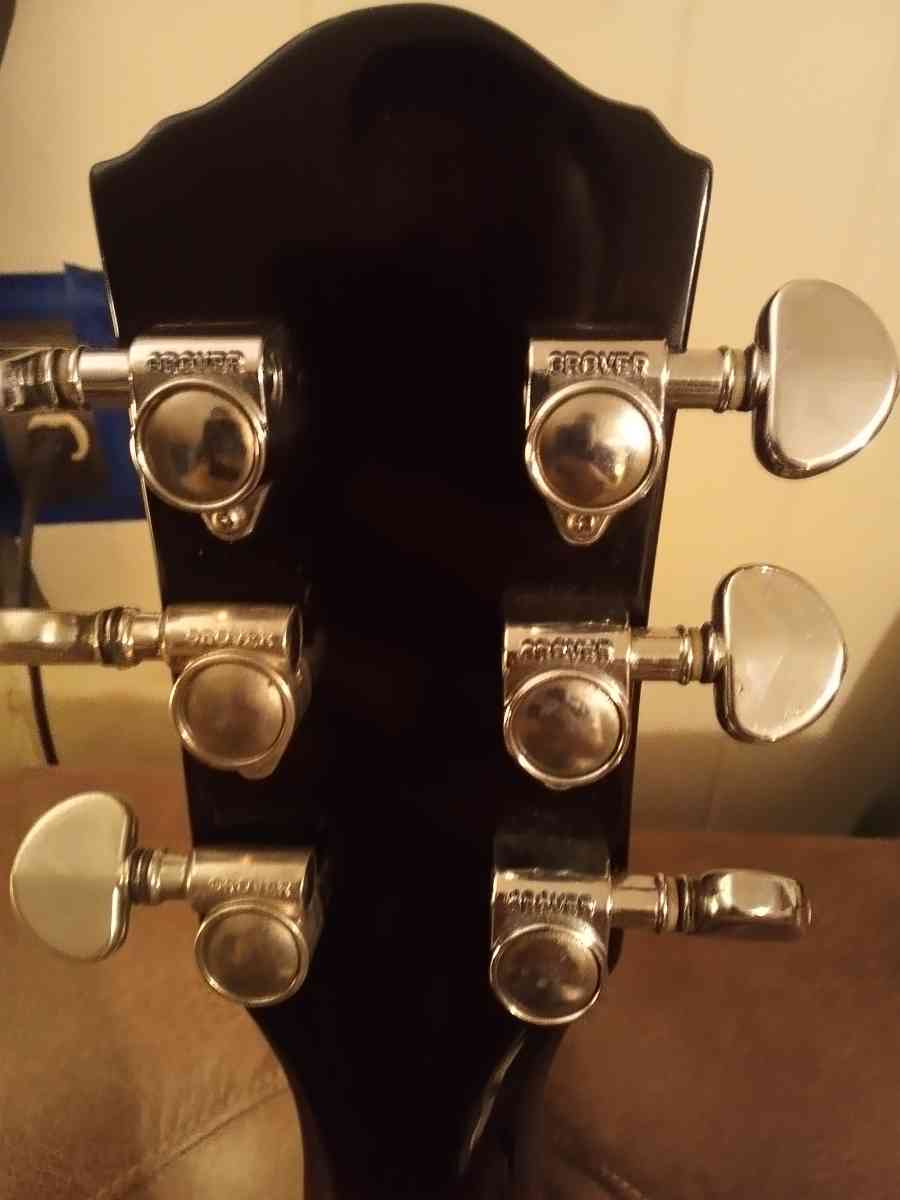 1999 Washburn semi Hollowbody tabbaco finish electric guitar