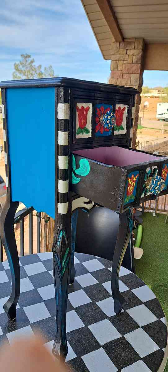 Small handpainted end table