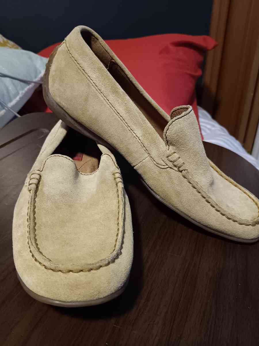 Born Loafers