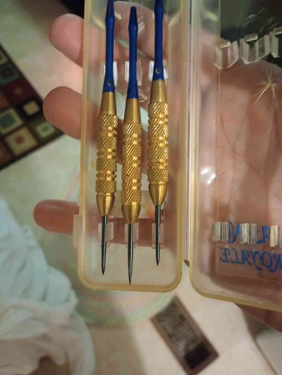Steal top darts