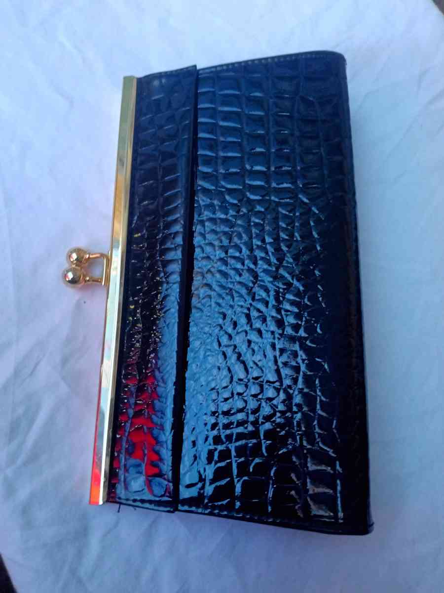 leather purse  retro