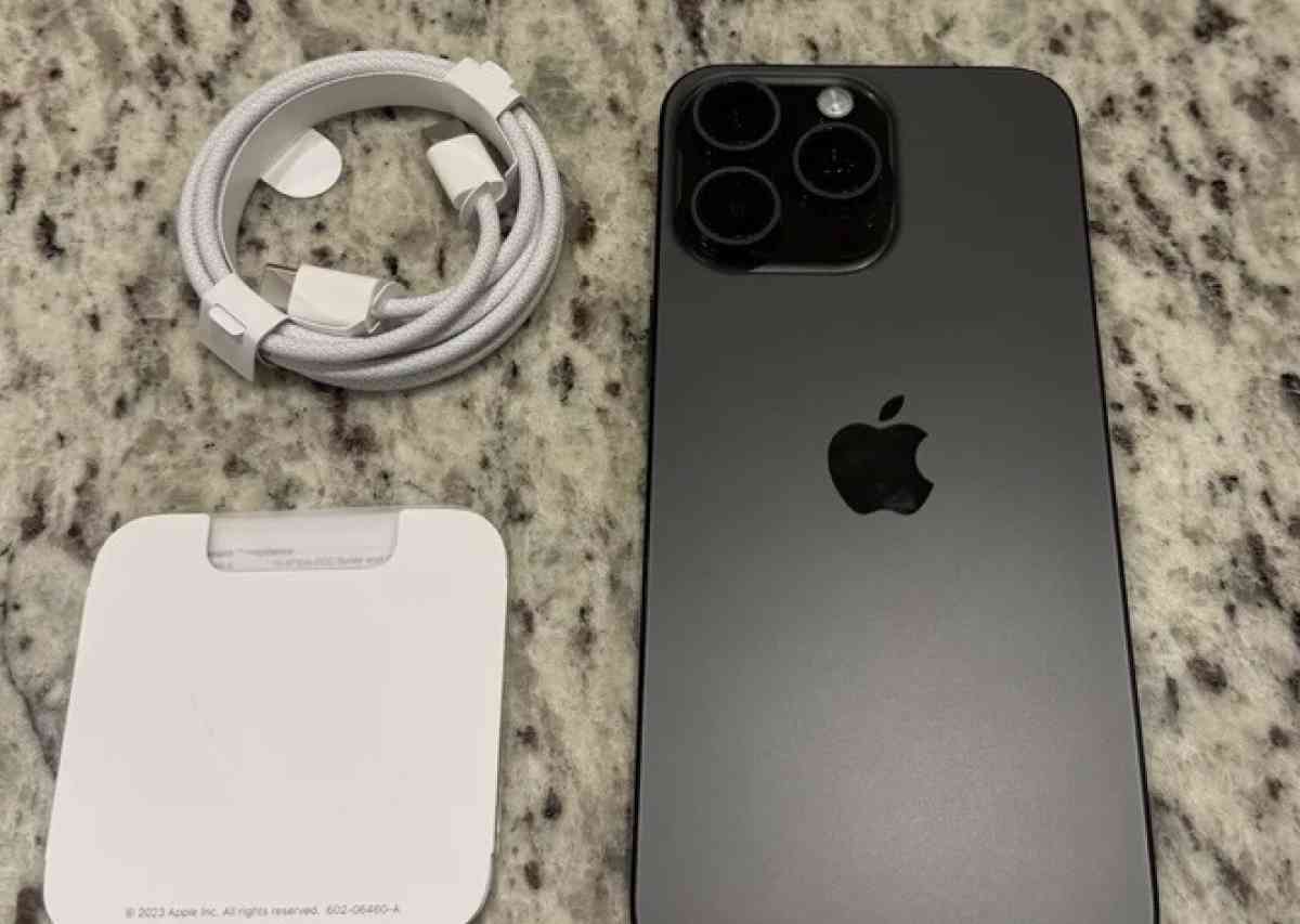 I phone 15 pro max unlocked