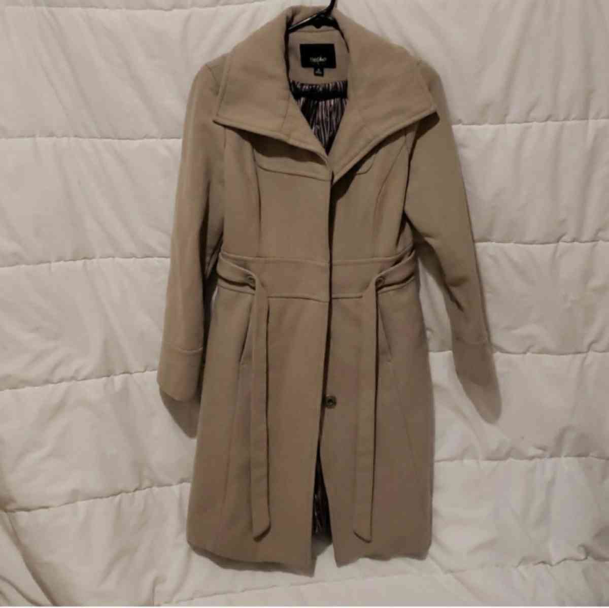 Mossimo light brown long wool peacoat