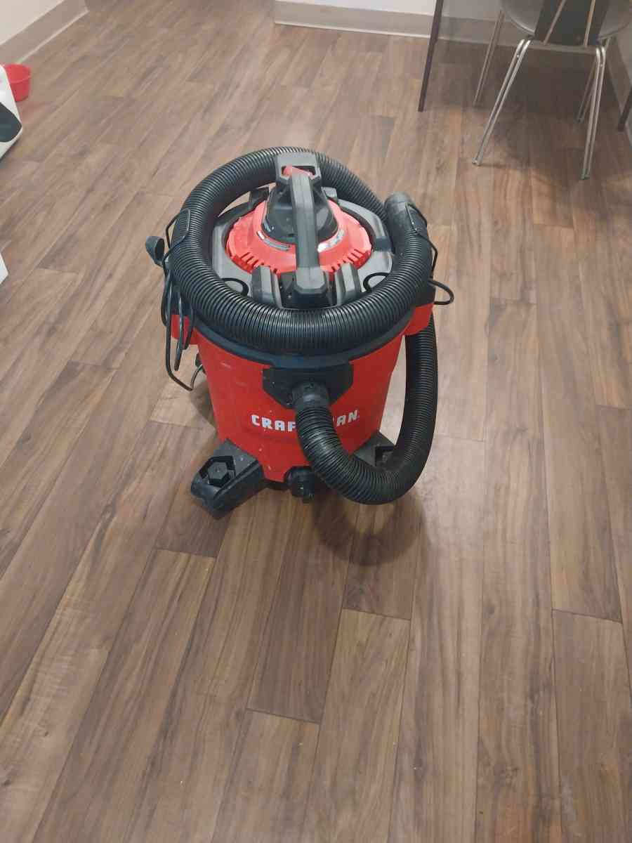 Craftsman 12 gallon wetdry vac