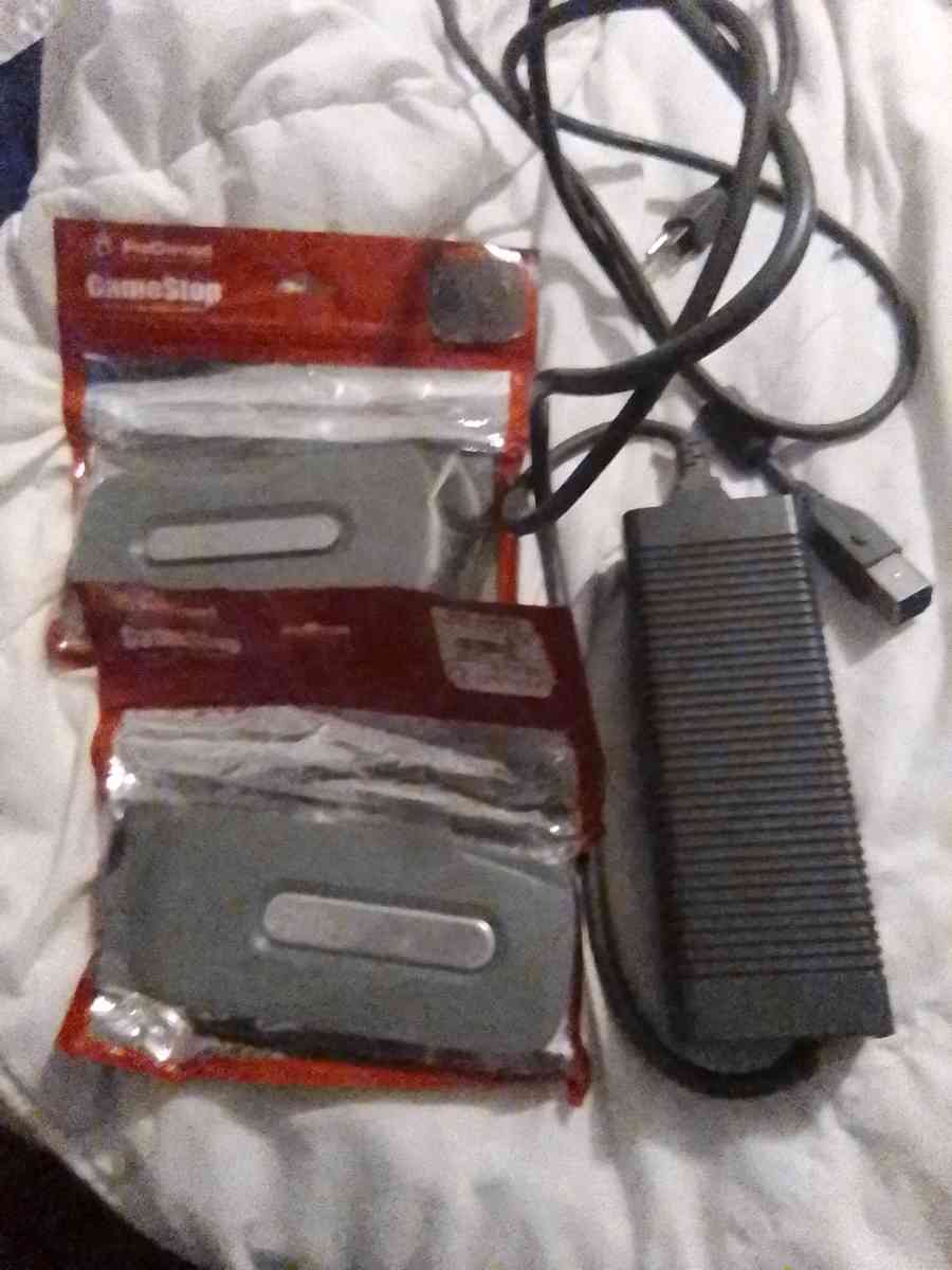 Xbox 360 internal mem and power cord