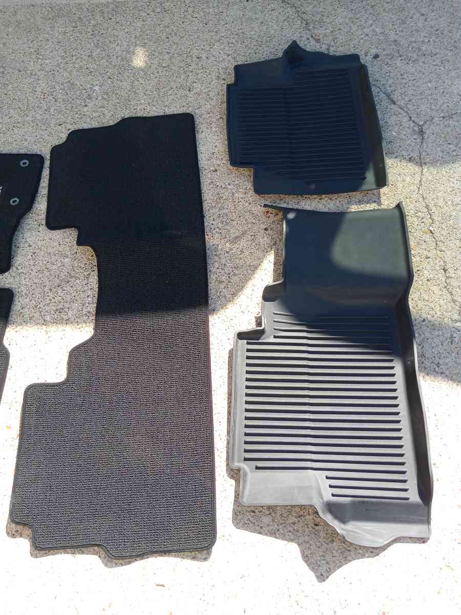 ALL WEATHER FLOOR MATS  FRONTIER