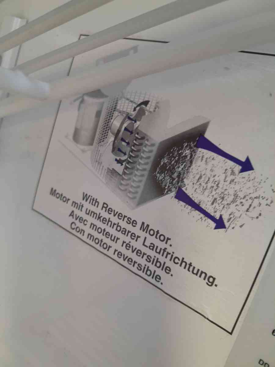 COOLER EXCELLENT CONDITION 8 YERS OLD IVE RECHECK WORKING