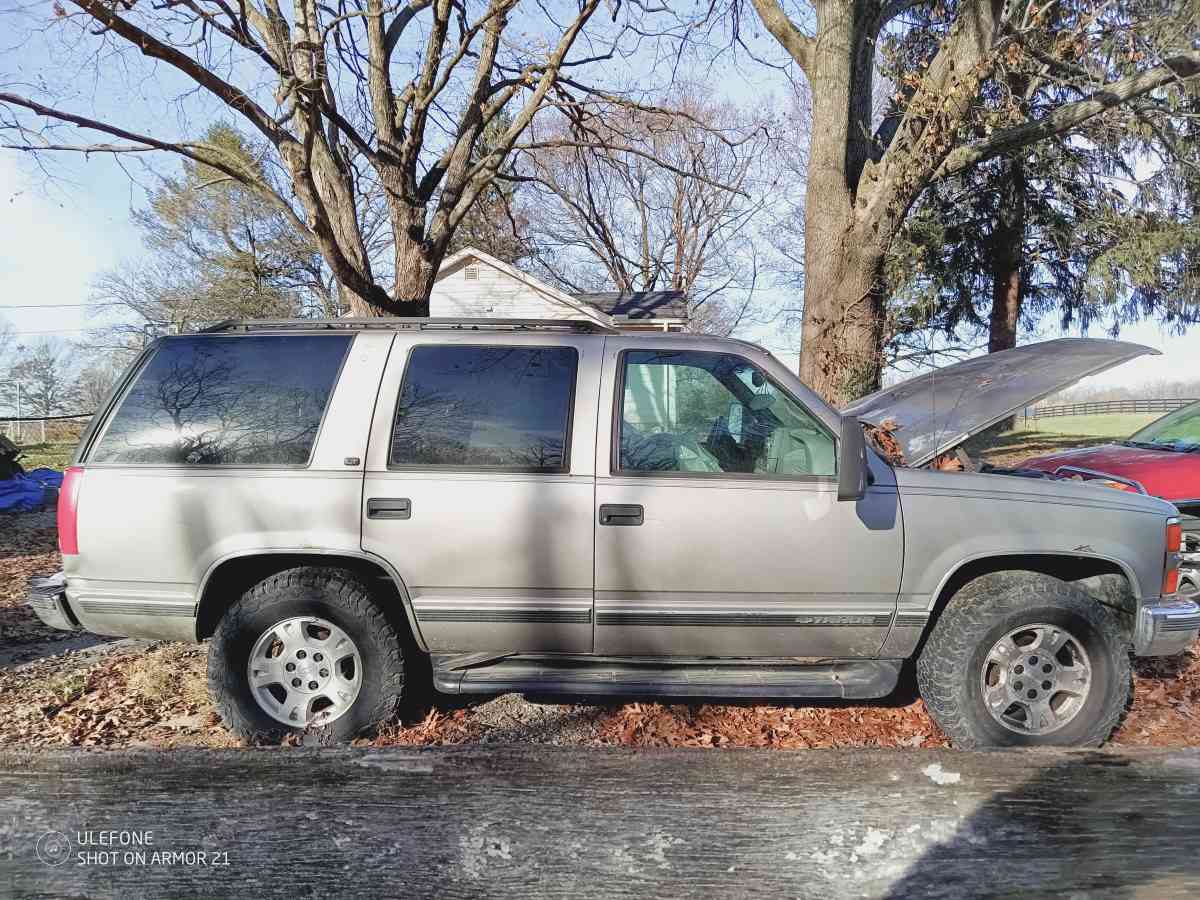 1999 Chevy Tahoe 30k miles on engine needs transmission