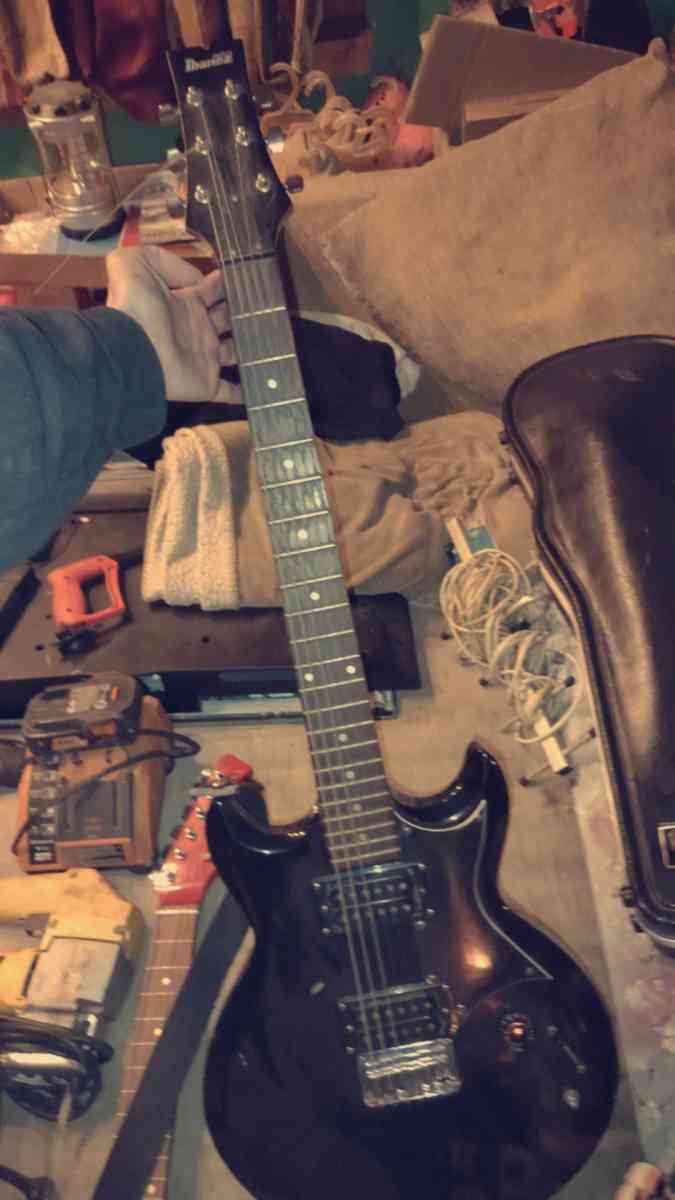 electric guitar