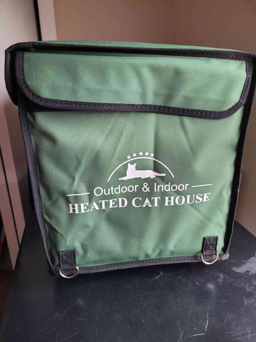 heated cat house