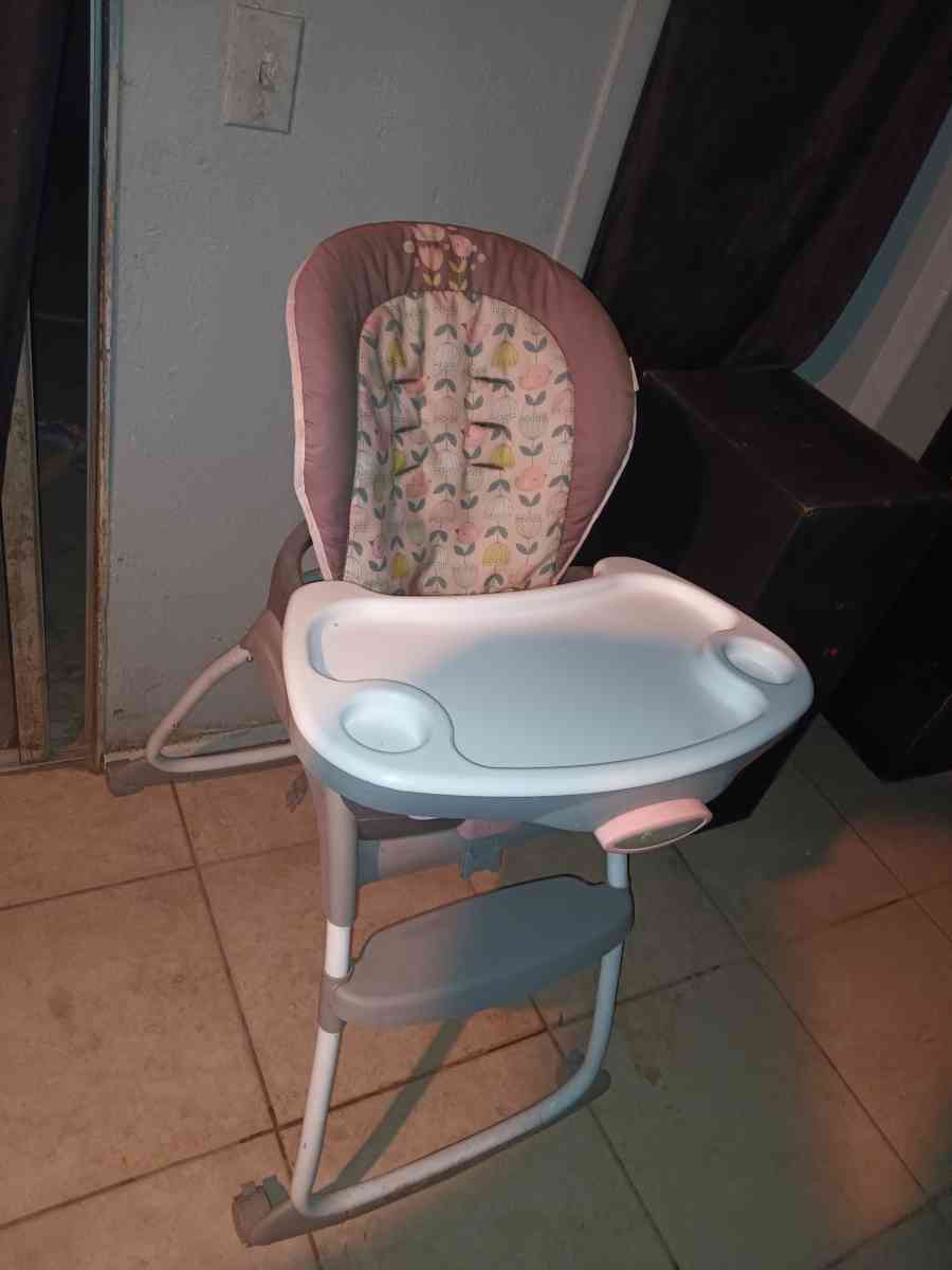 Babygirl Feeding Highchairs