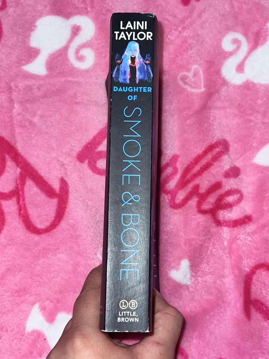 Daughter of Smoke Bone book brand new