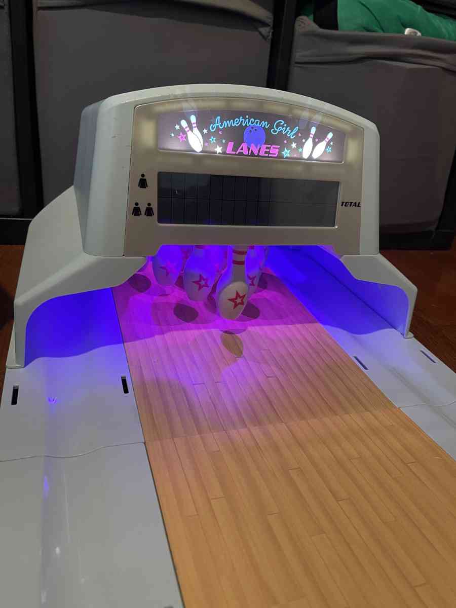 American girl bowling set