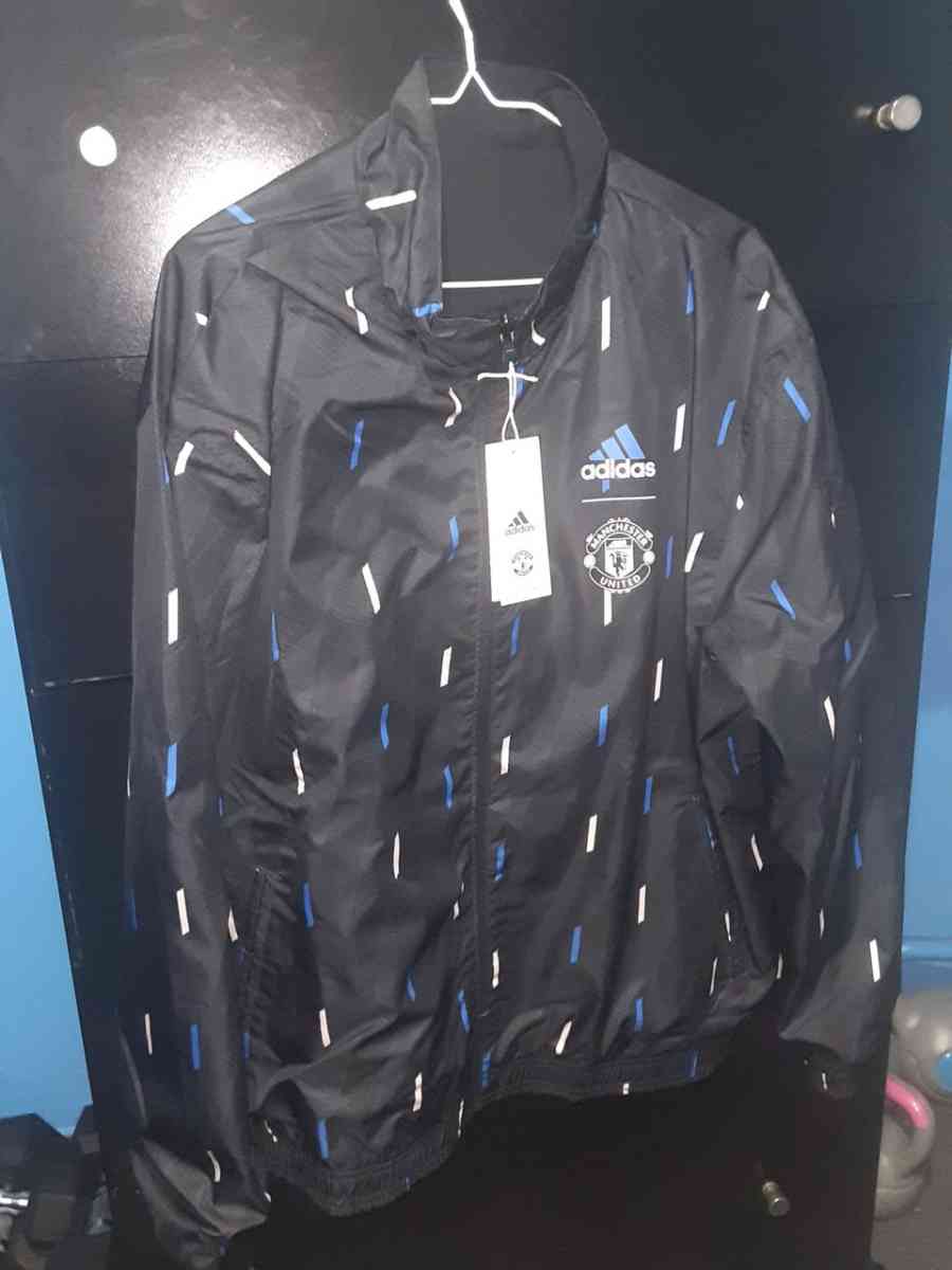 Manchester united jacket double side size xl