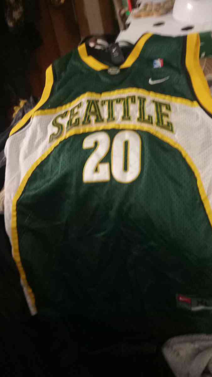 Gary Patton Jersey sewn