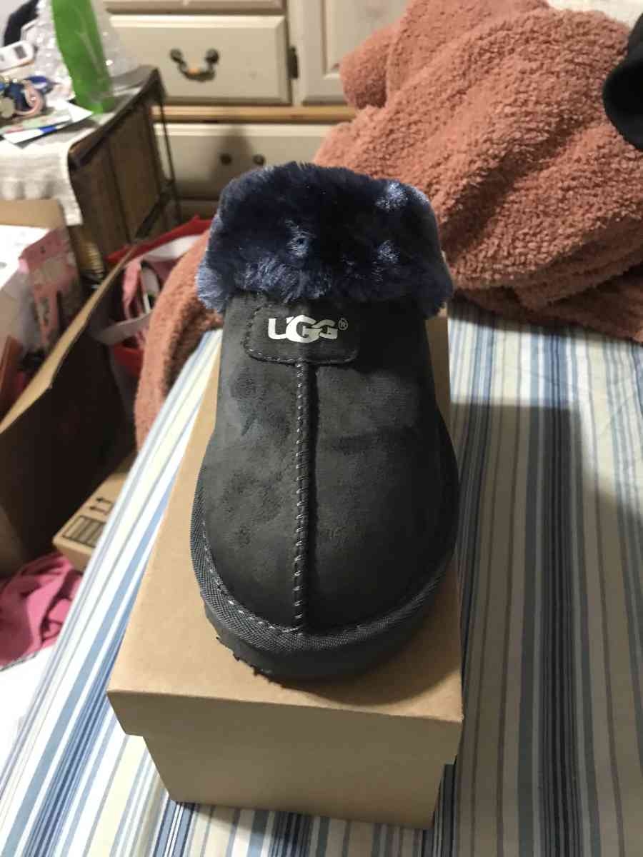 womans slippers