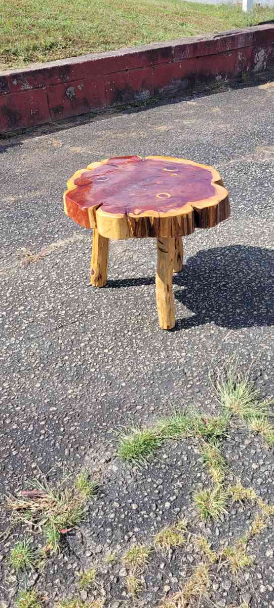 handmade  stod  2 left