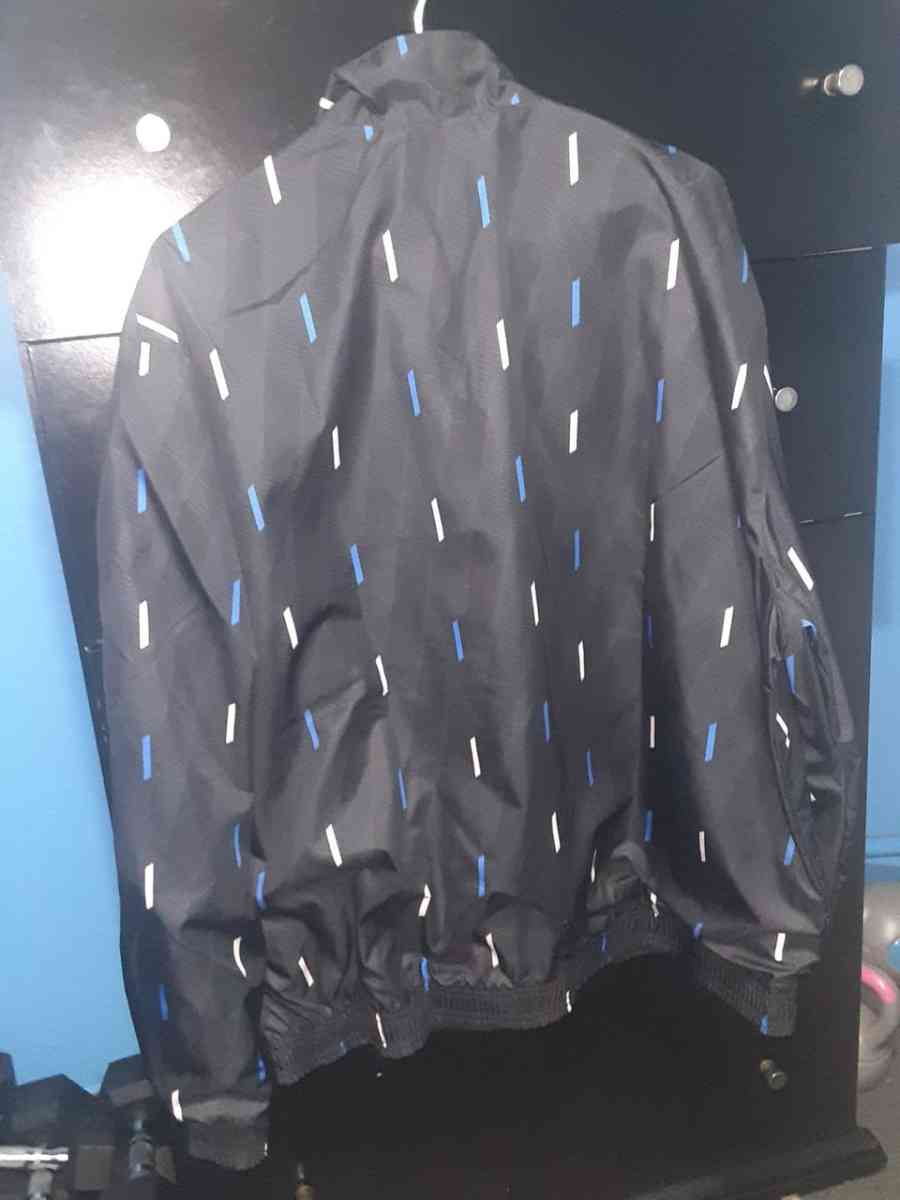 Manchester united jacket double side size xl