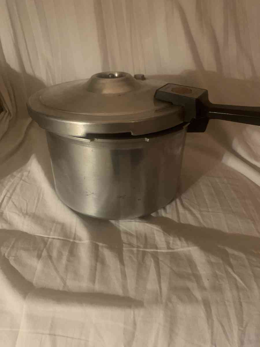 presto pressure cooker