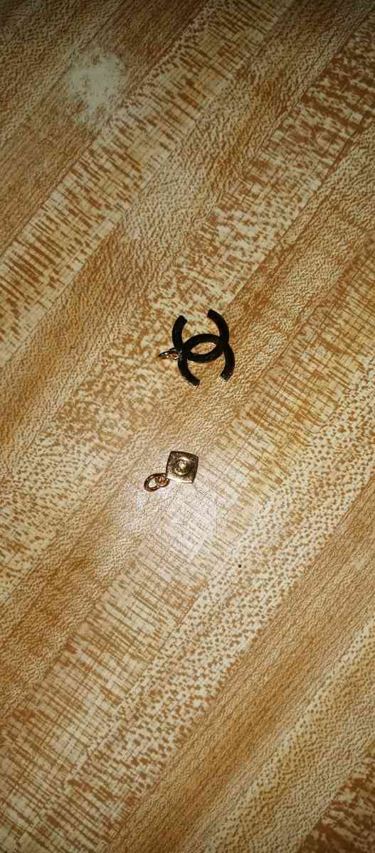 necklaces for a married couple