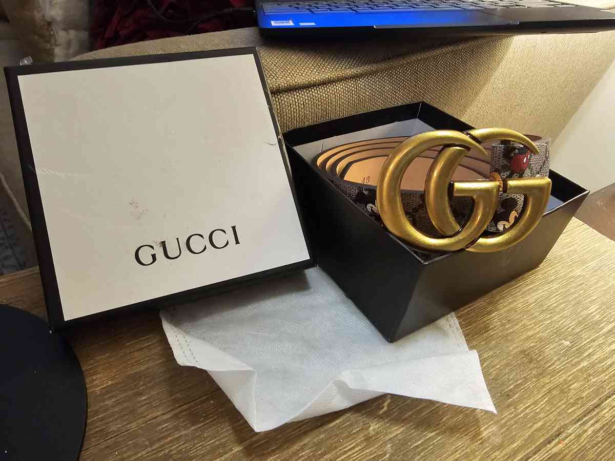 New In Box Knock off Gucci Belt