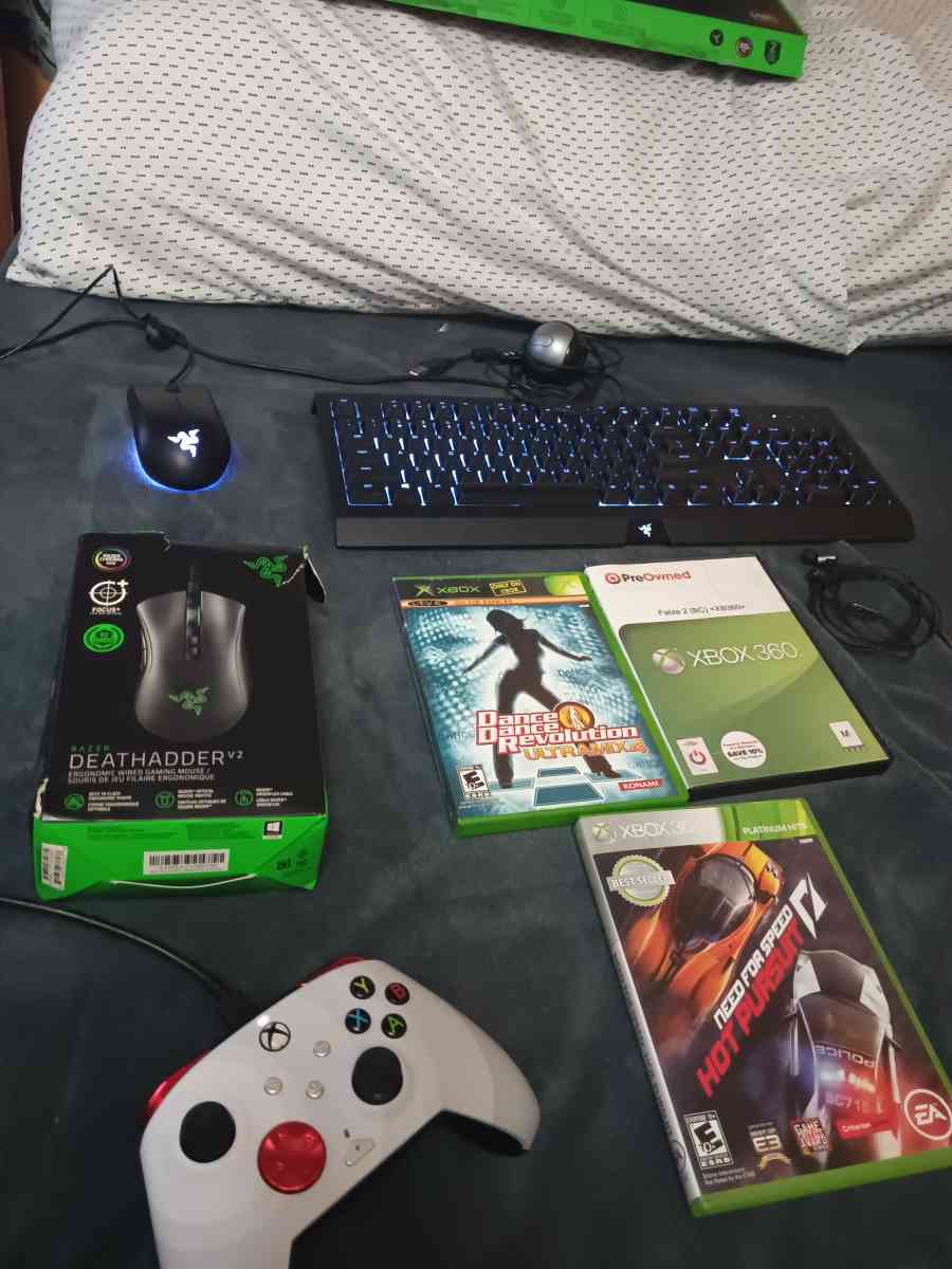 Microsoft Xbox One s 500gb Blu ray disc model bundle