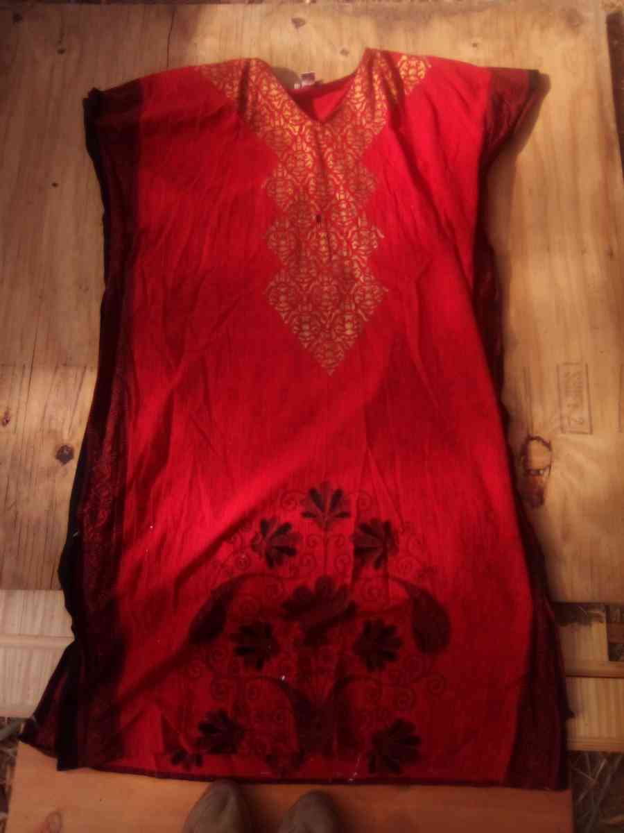 womans dress loose fit