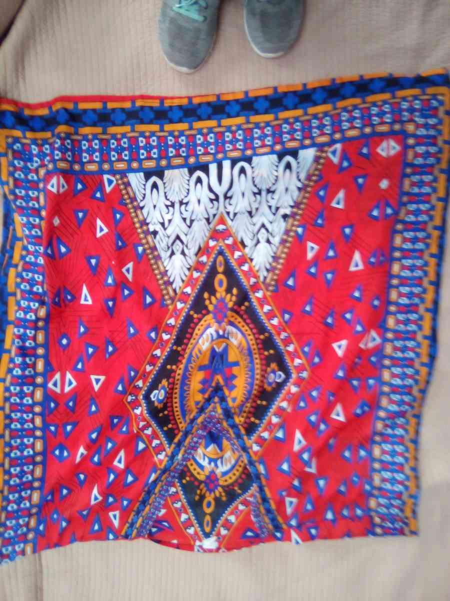 beautiful loose fitting summer dress knee length