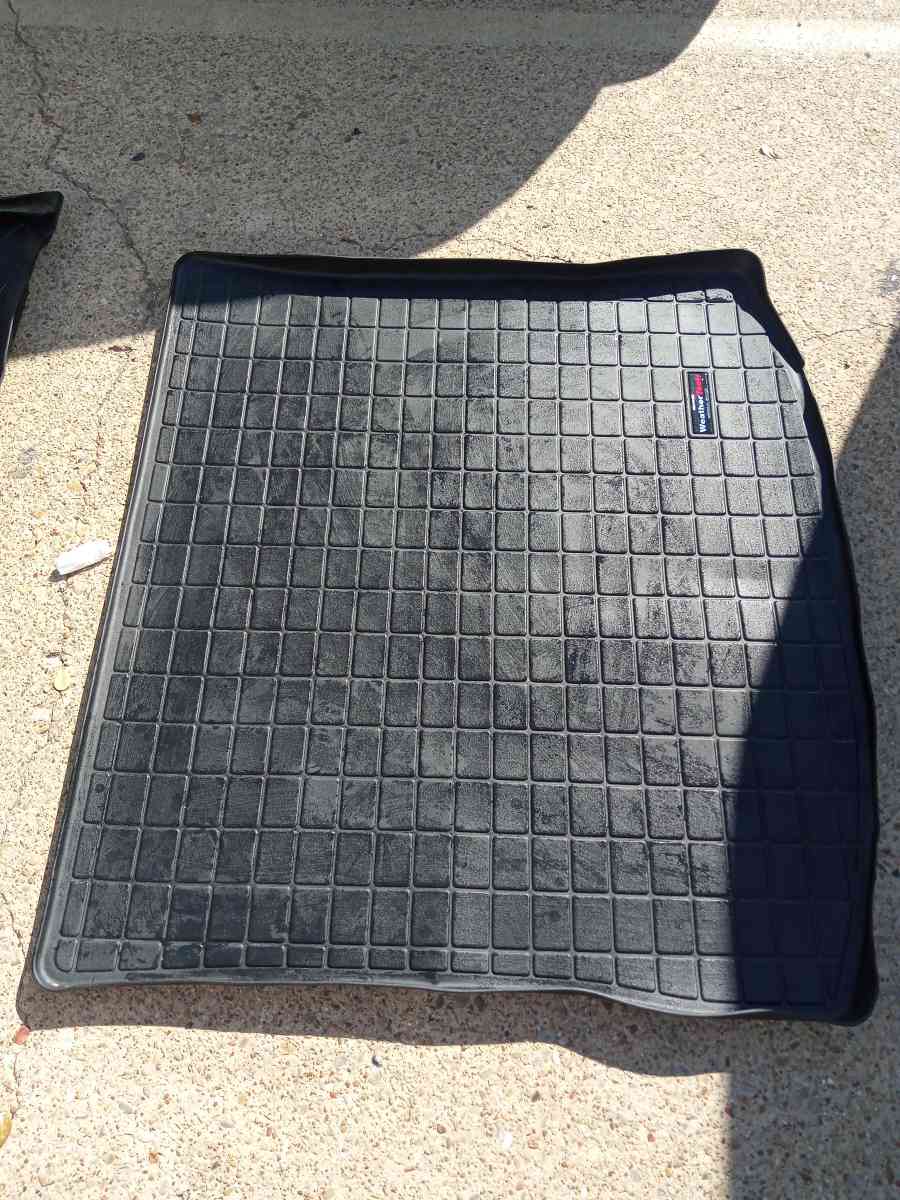 ALL WEATHER FLOOR MATS    EDGE