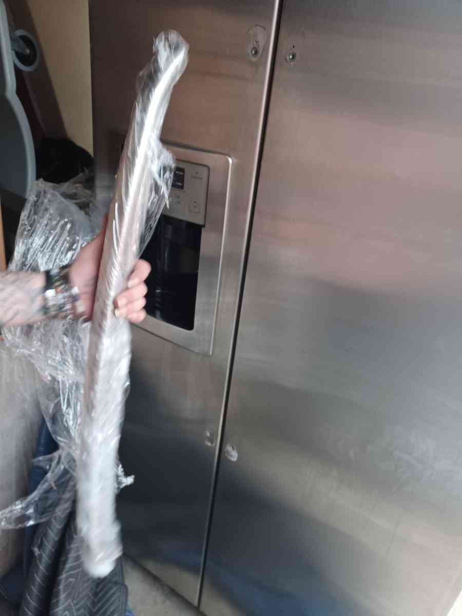 fridge washer dryer combo and fire place TV stand