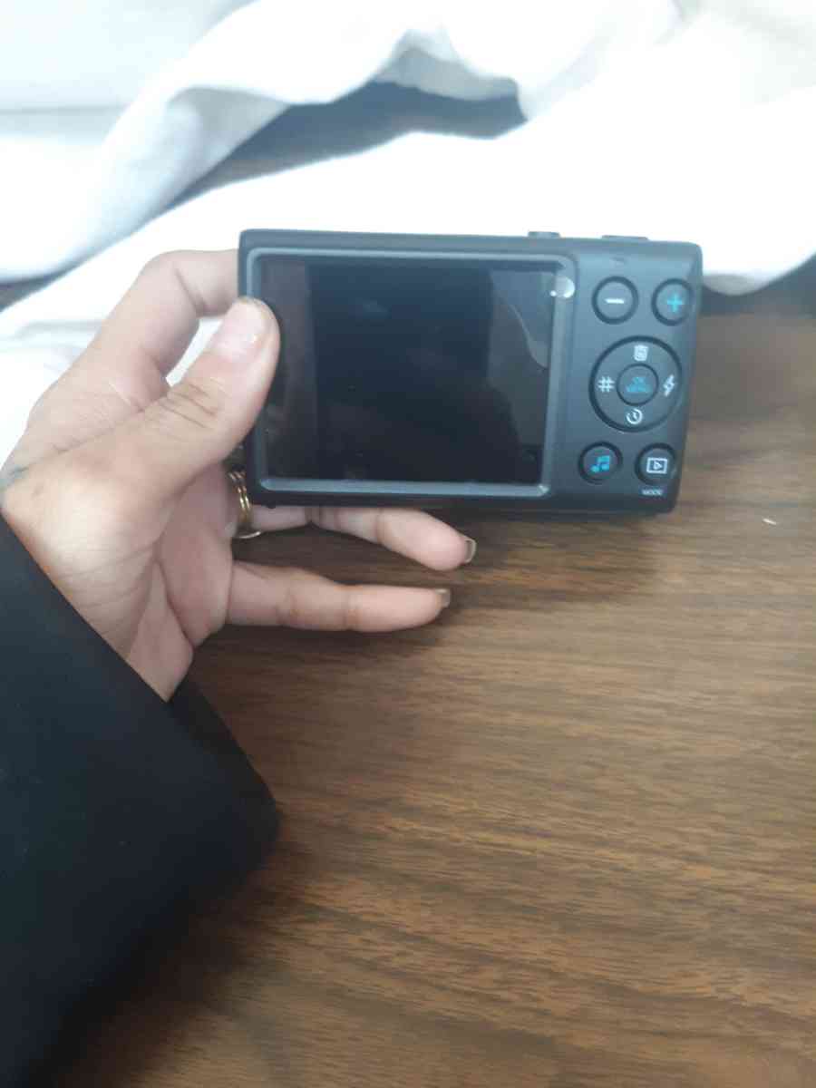 digital camera