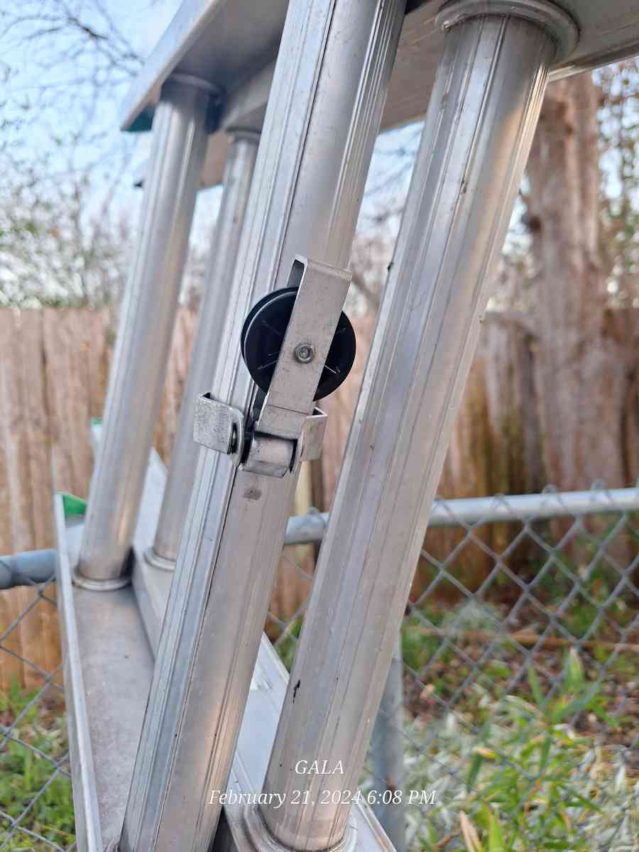 Warner aluminum 24 ft ladder