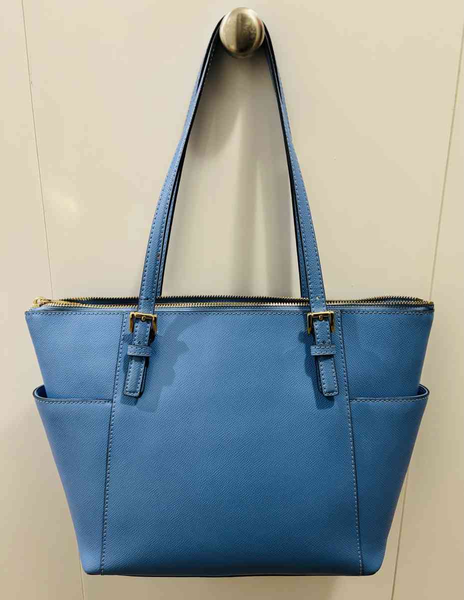 BEAUTIFUL BRILLANT BLUE MICHAEL KORS HANDBAG