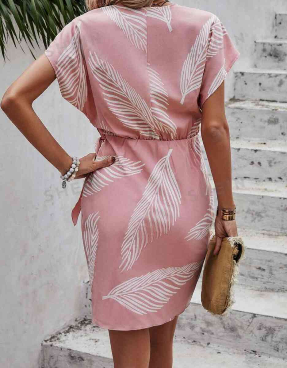 Essence Tropical Print Batwing Sleeve Knot Side Wrap Dr